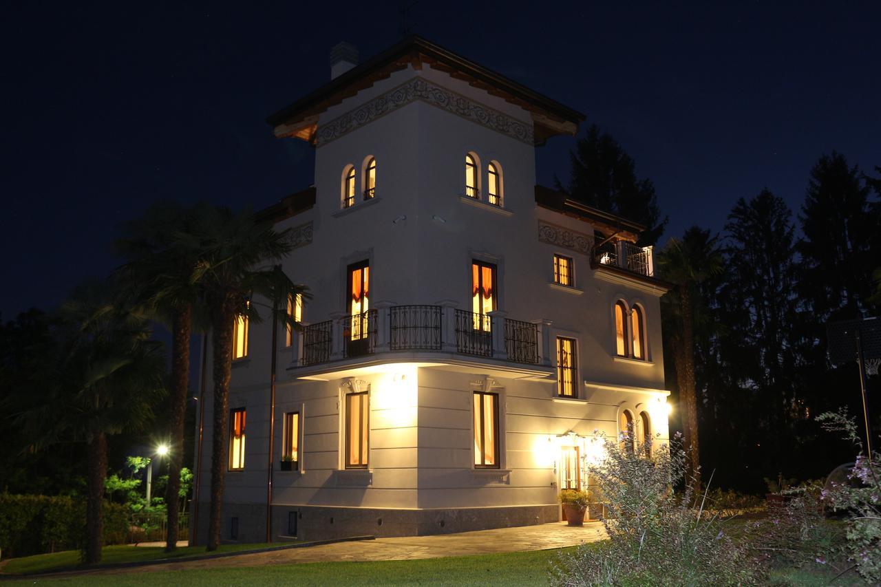 Villa Chiara B&B Biandronno المظهر الخارجي الصورة