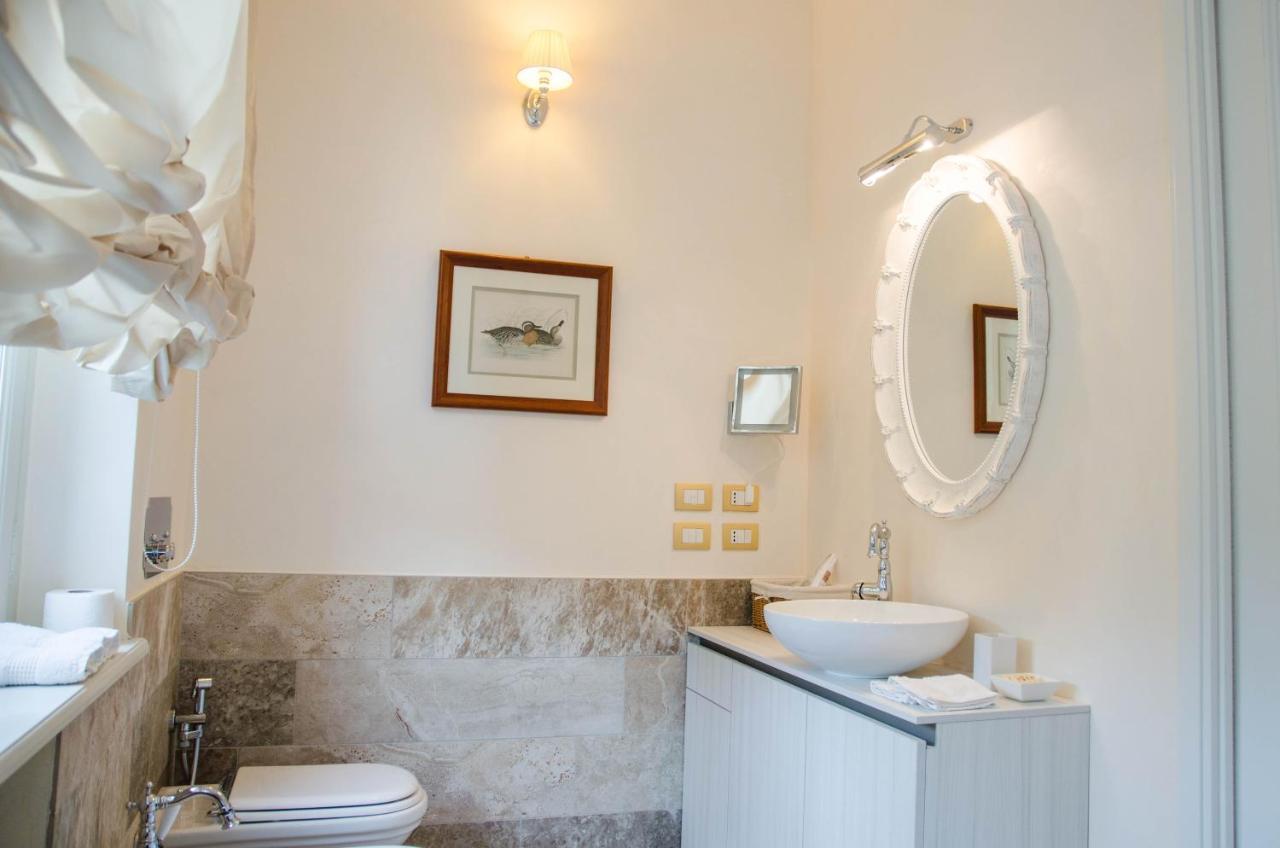 Villa Chiara B&B Biandronno المظهر الخارجي الصورة
